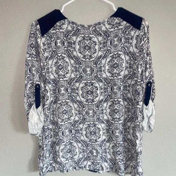 NWT Skies Are Blue Blouse NWT medium - Picture 5 of 5